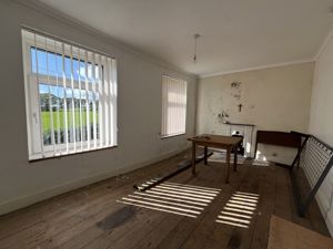 Photo 19- click for photo gallery